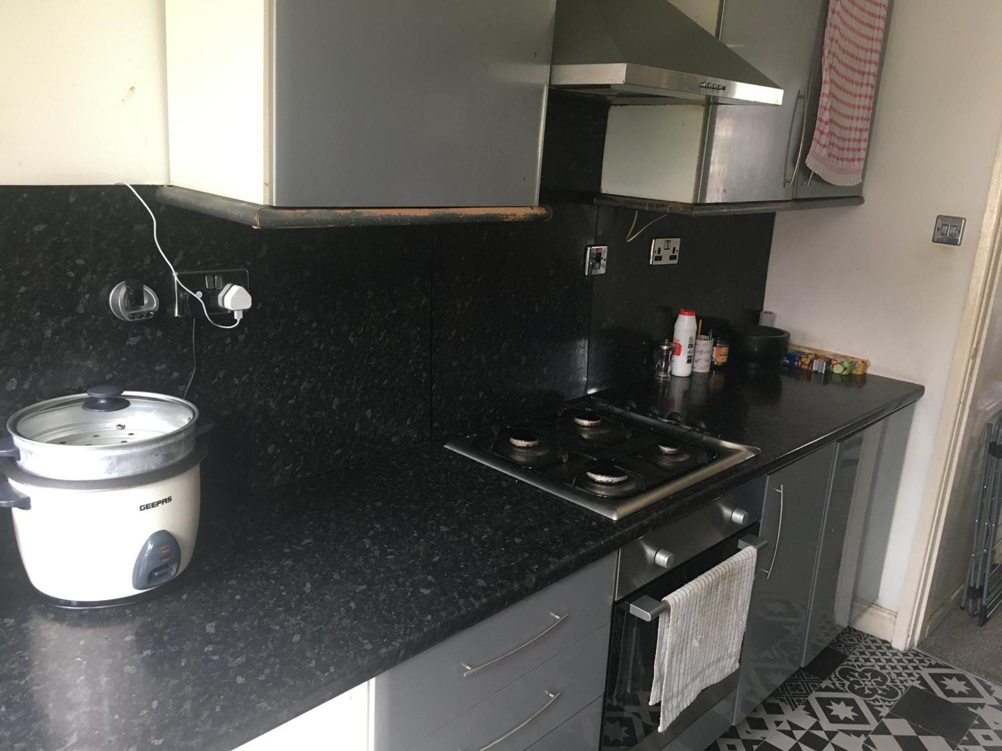 Single Room - Town & University Nearby, 24H Bus, Airport-Linked 맨체스터 외부 사진